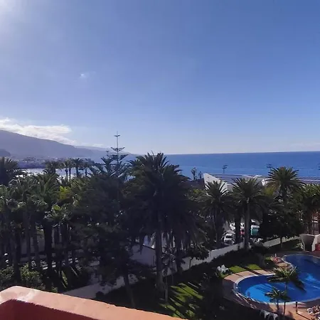 Full Appt With Seaview & Swimming Pool - Melchor Luz